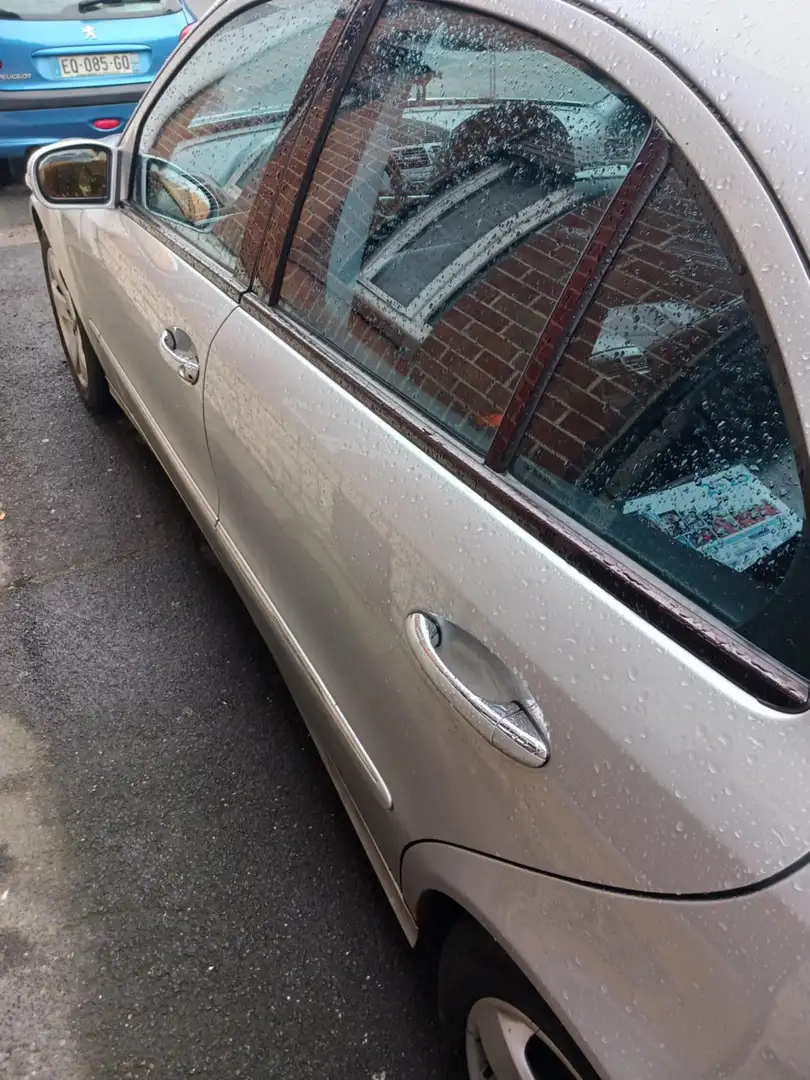 Mercedes-Benz E 220 E 220 CDIAvantgarde A Серебристый - 2
