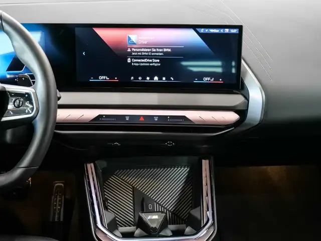 BMW X3 view 13