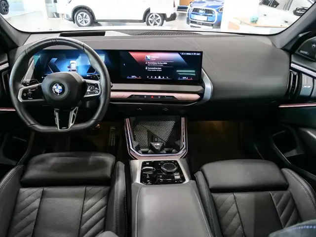 BMW X3 view 12
