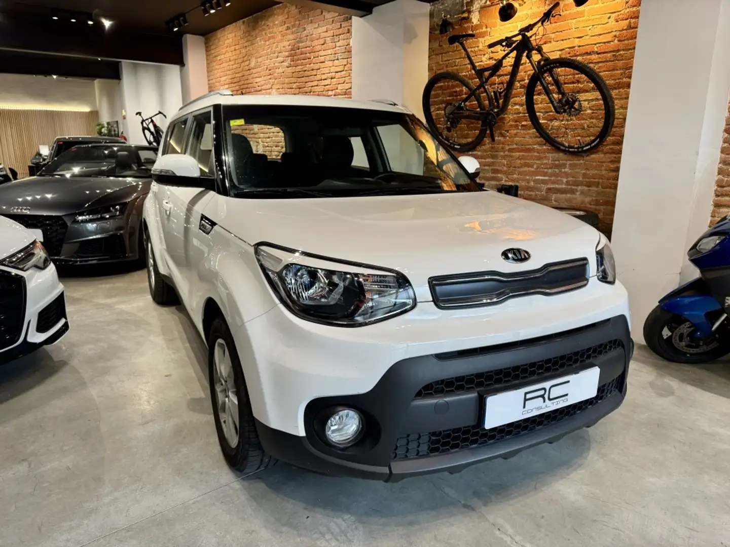 Kia Soul 1.6 GDi Eco-Dynamics Drive Blanc - 1