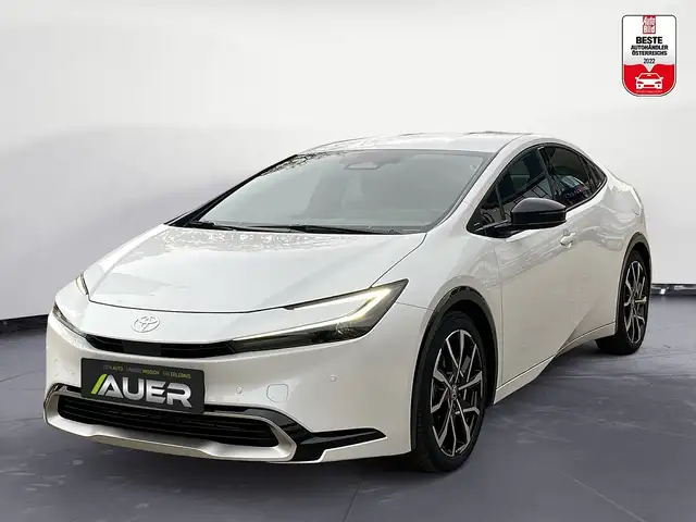 Toyota Prius 2,0 PHEV Executive CVT 223PS | Navi | Kam