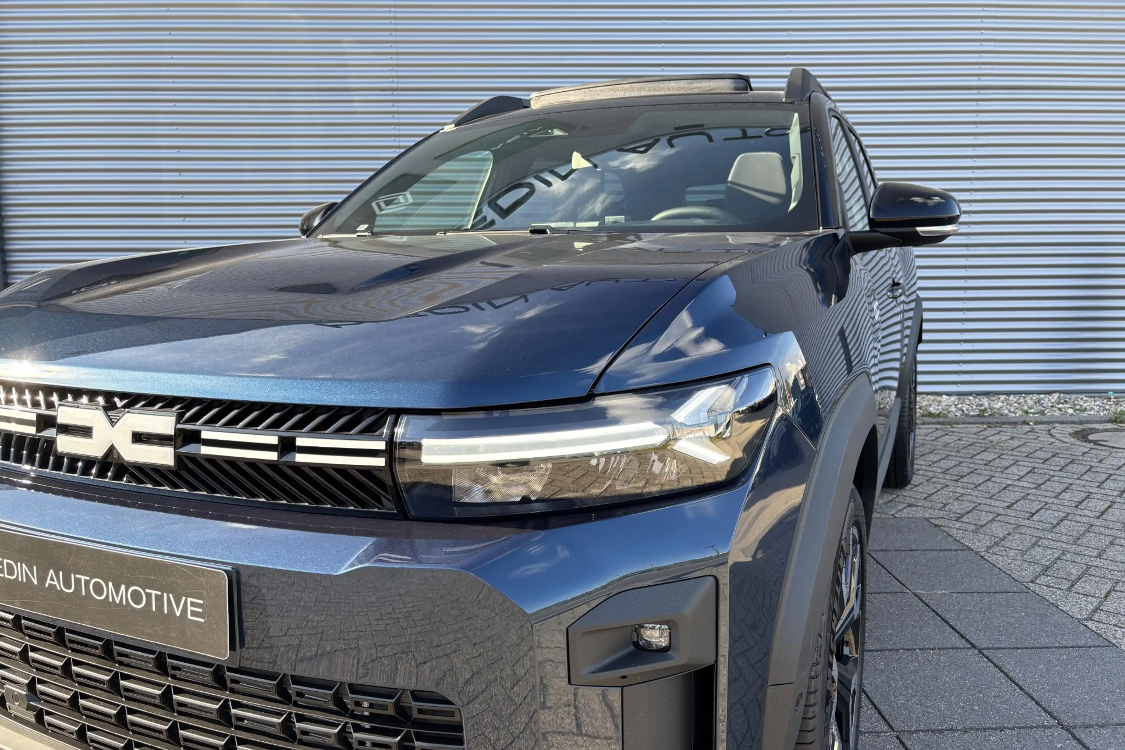 Dacia Bigster 1.8 Hybrid 155 Limited Edition | elektrisch glazen — photo 2