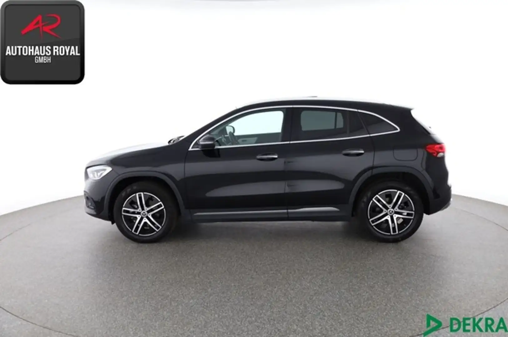 Mercedes-Benz GLA 200 PROGRESSIVE KEYLESS,PANO,PARKASSIST,1.HD Schwarz - 2