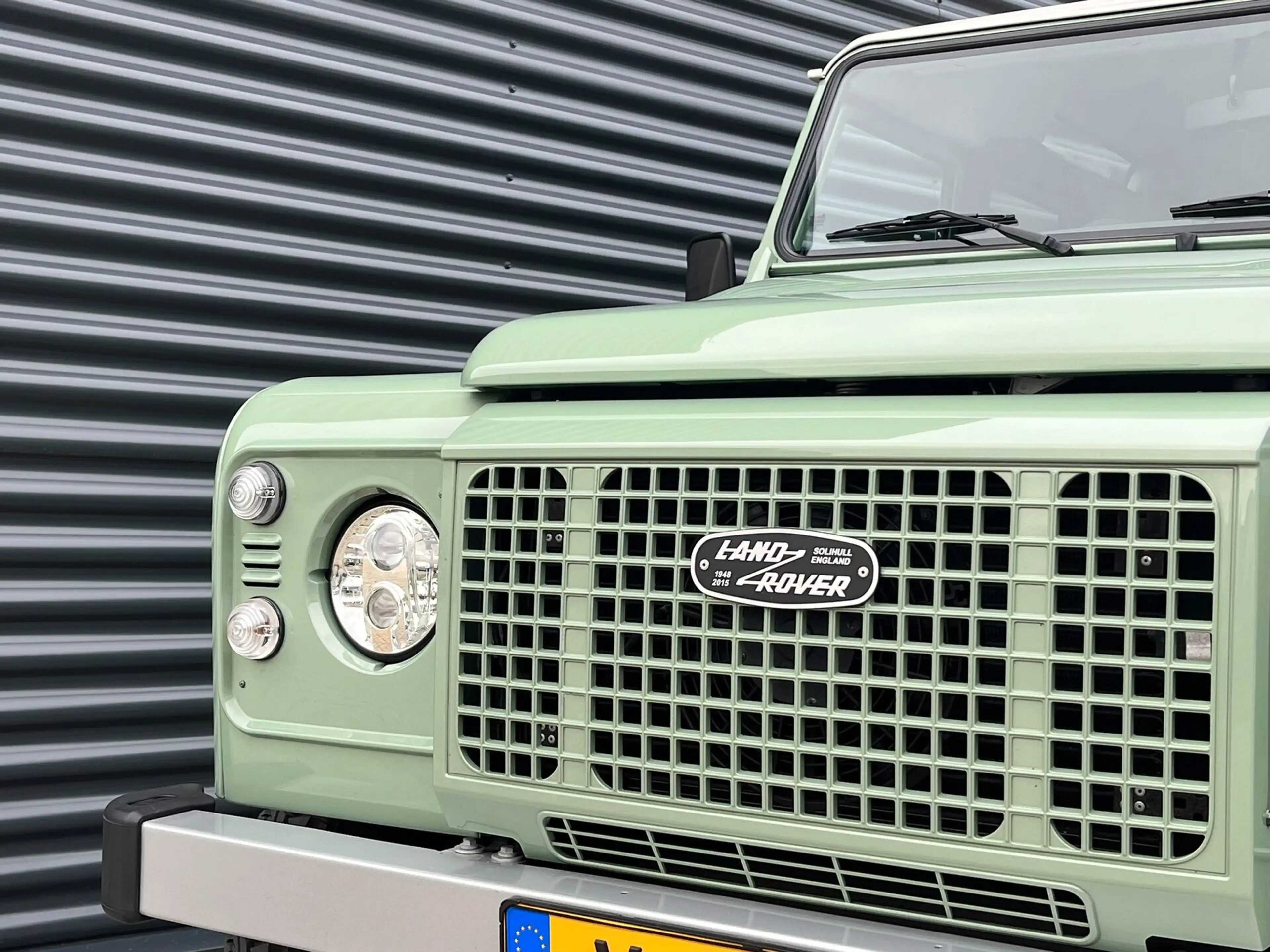 Land Rover Defender 110 TD4 Heritage Limited Edition 7-Persoons — photo 5