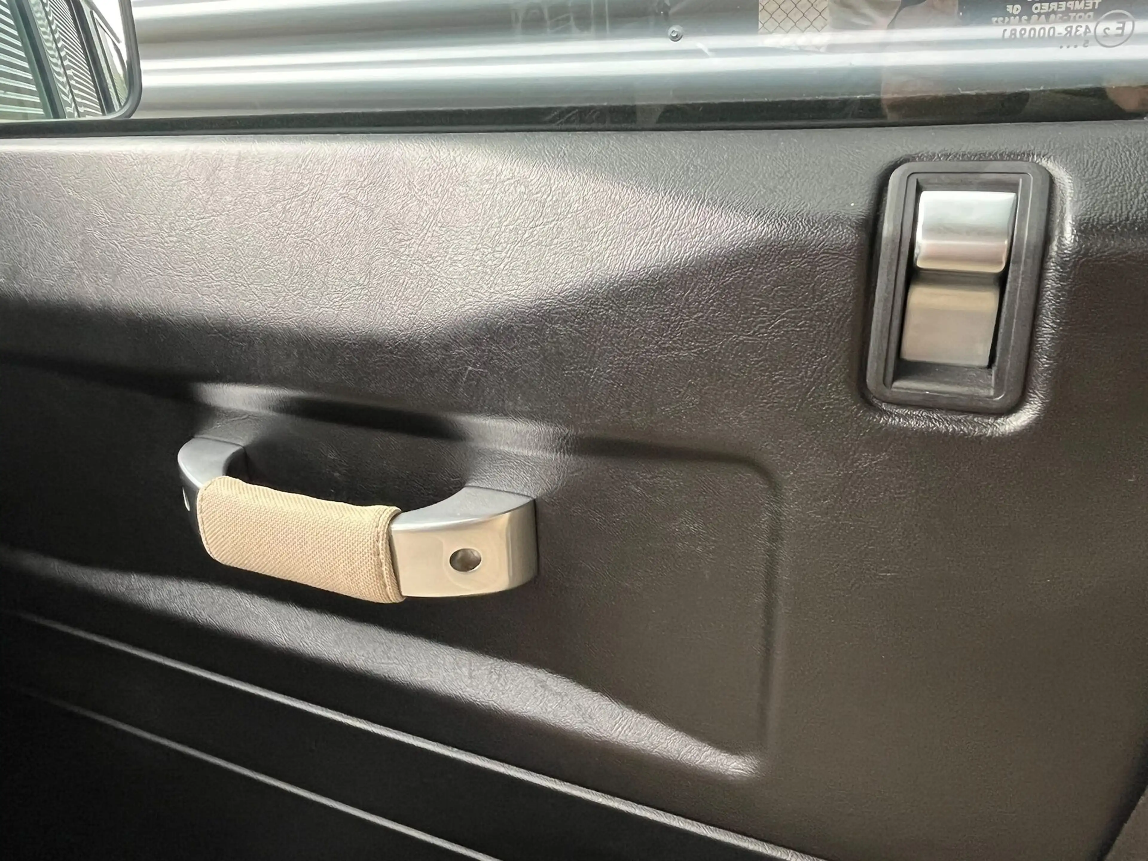 Land Rover Defender 110 TD4 Heritage Limited Edition 7-Persoons — photo 9