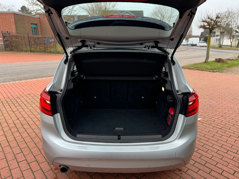BMW 218 i Active Tourer|LED TFL|PDC|Shzg|AUX/USB! — photo 6
