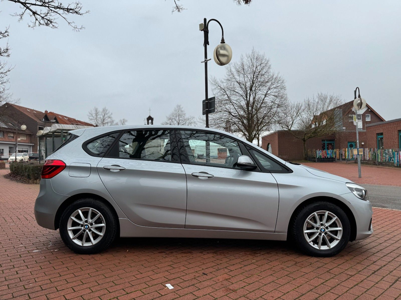 BMW 218 i Active Tourer|LED TFL|PDC|Shzg|AUX/USB! — photo 9