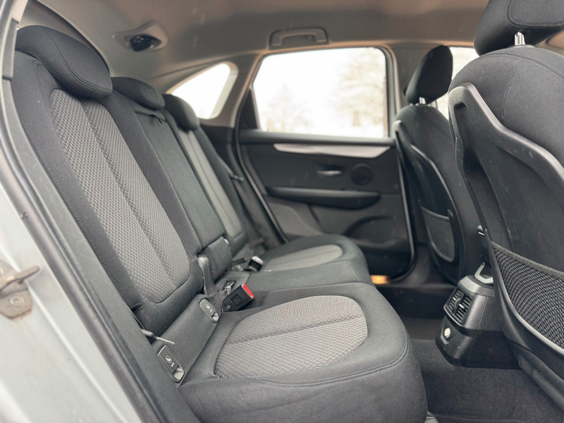 BMW 218 i Active Tourer|LED TFL|PDC|Shzg|AUX/USB! — photo 13