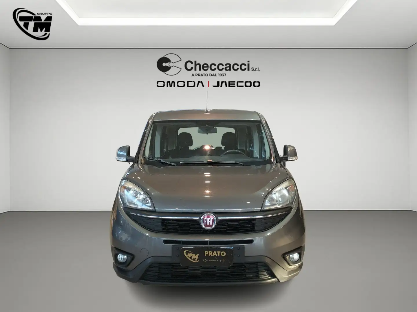 Fiat Doblo 1.6 Lounge 120 CV * 5 POSTI * Grau - 2