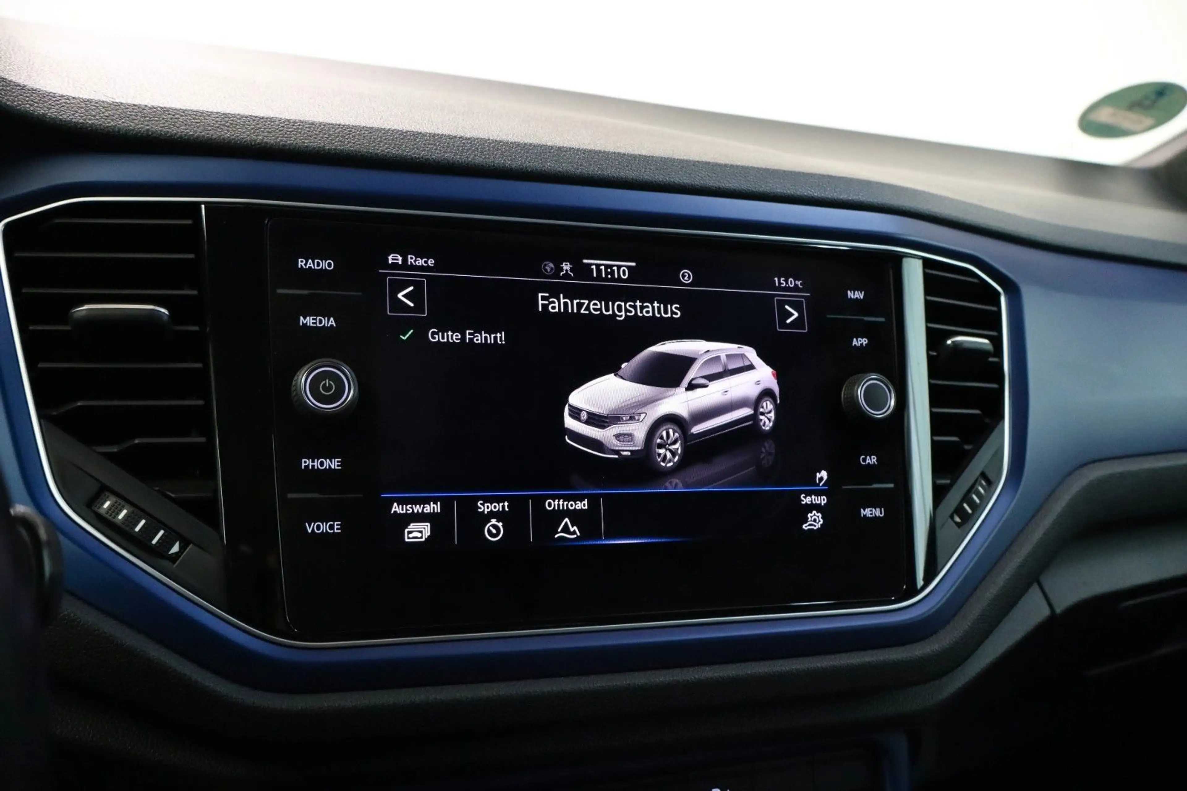 Volkswagen T-Roc R 2,0 TSI DSG 4Motion Virtual Pano AHK — photo 11