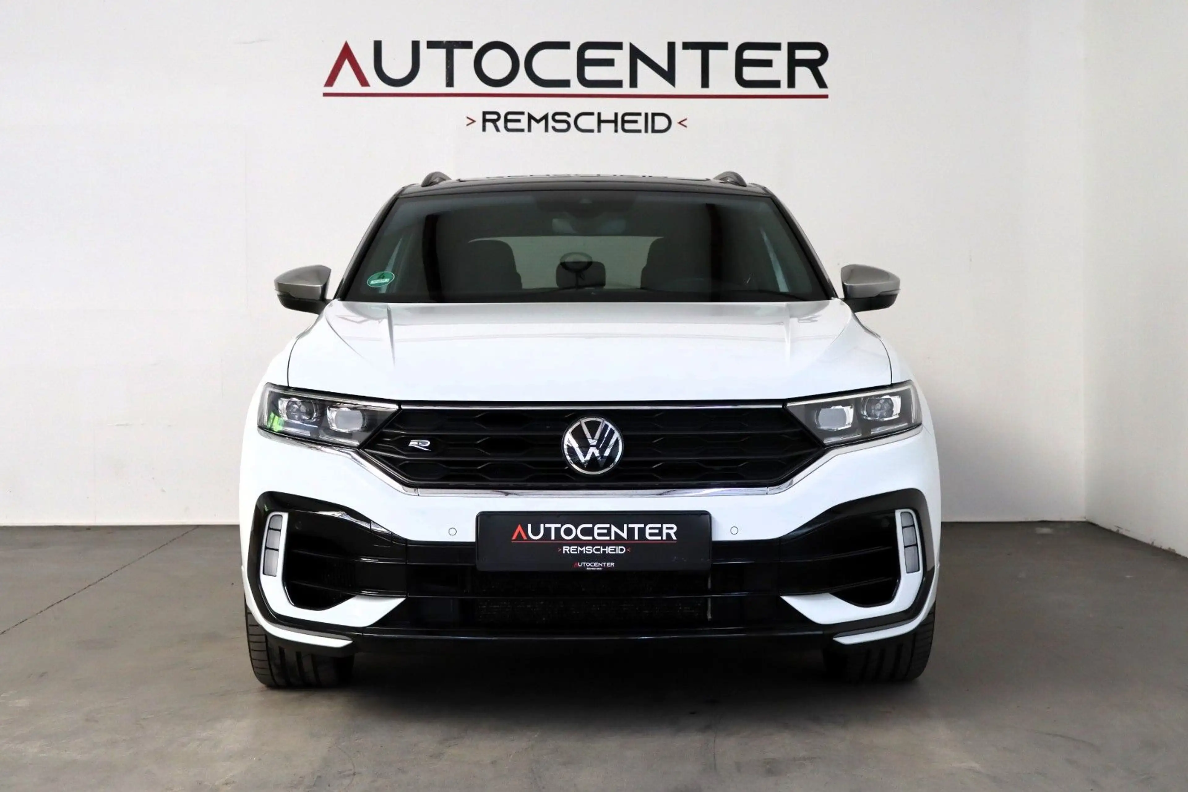 Volkswagen T-Roc R 2,0 TSI DSG 4Motion Virtual Pano AHK — photo 2