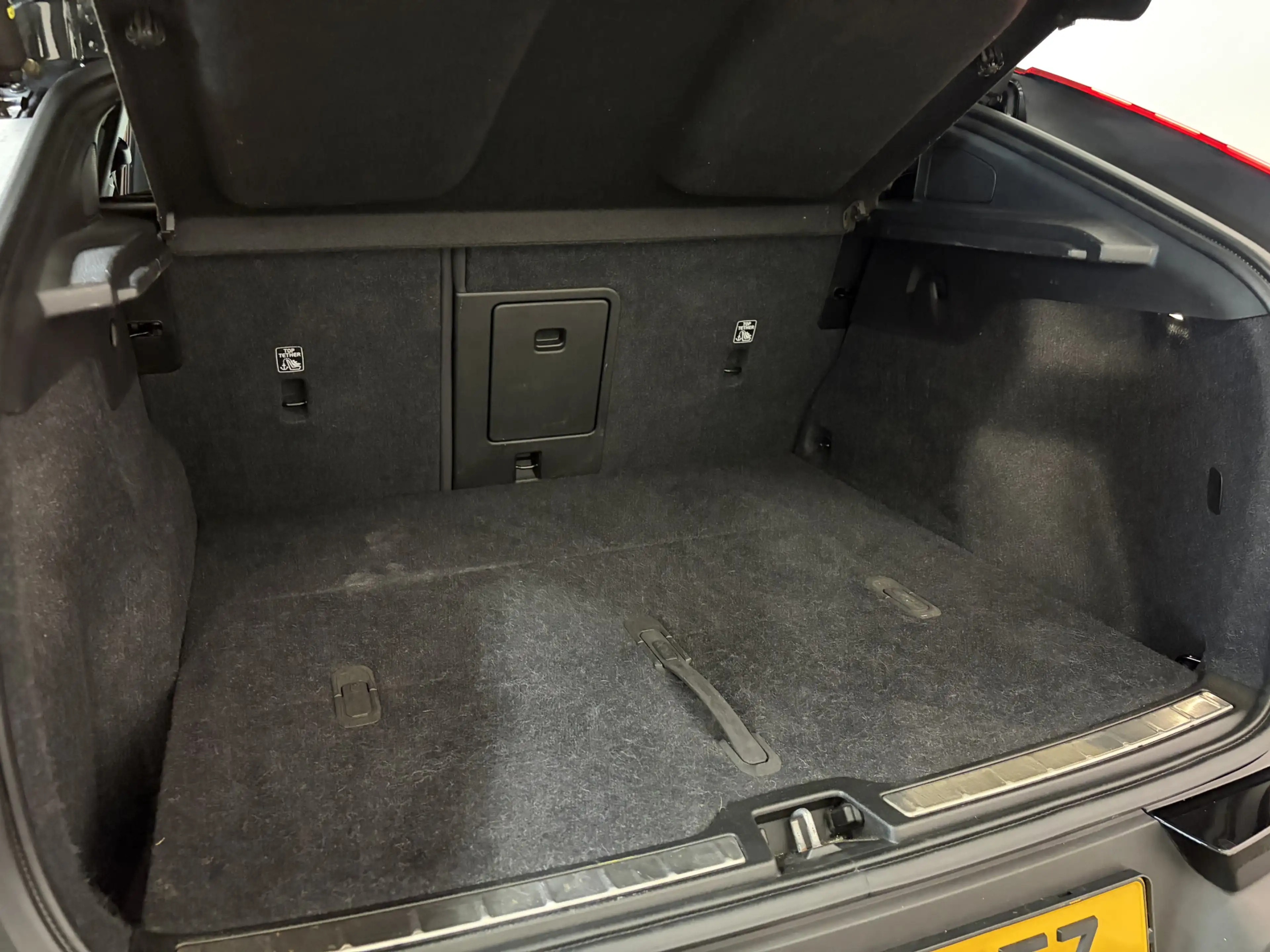 Volvo C40 Recharge Plus 69 kWh Adapt Cruise/ Camera/ Pano — photo 8