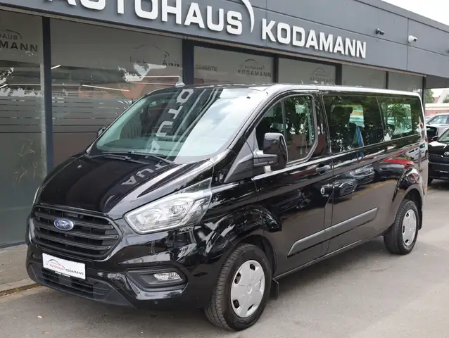 Ford Transit Custom view 3