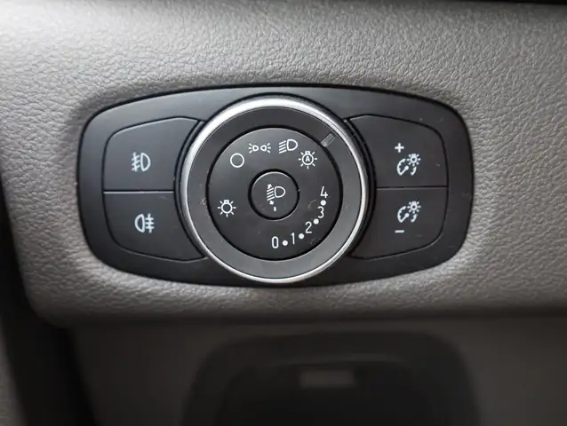 Ford Transit Custom view 15