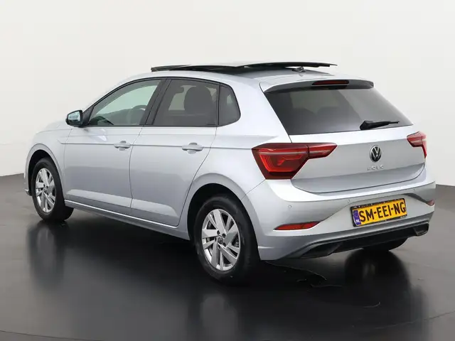 Volkswagen Polo view 6