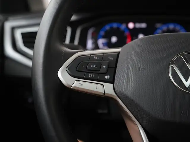 Volkswagen Polo view 7