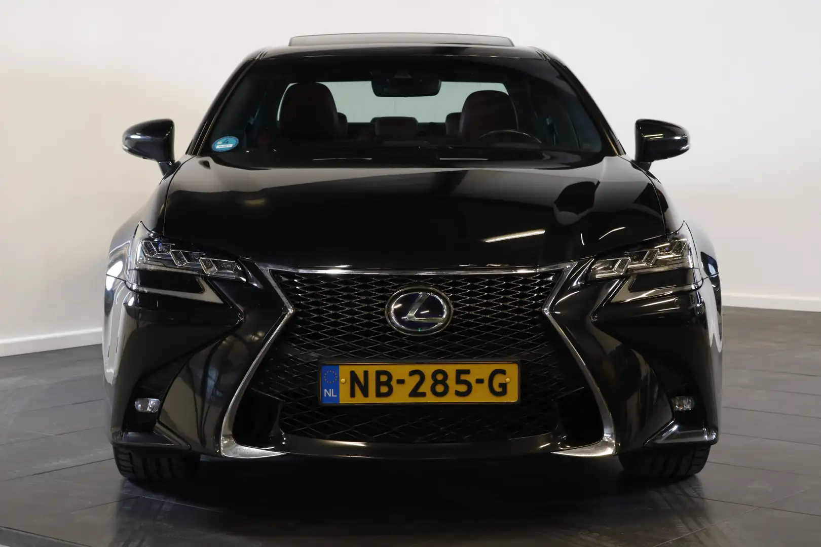 Lexus GS 300 300h F Sport Line Fekete - 2
