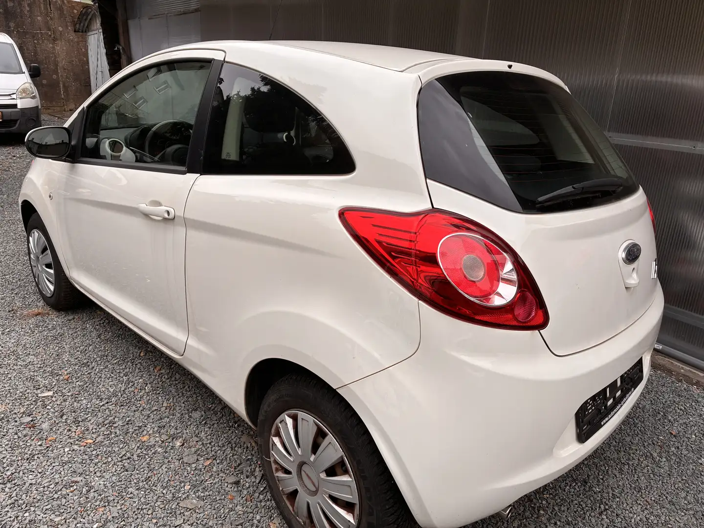 Ford Ka/Ka+ Ka Ka 1.2 Concept Weiß - 2