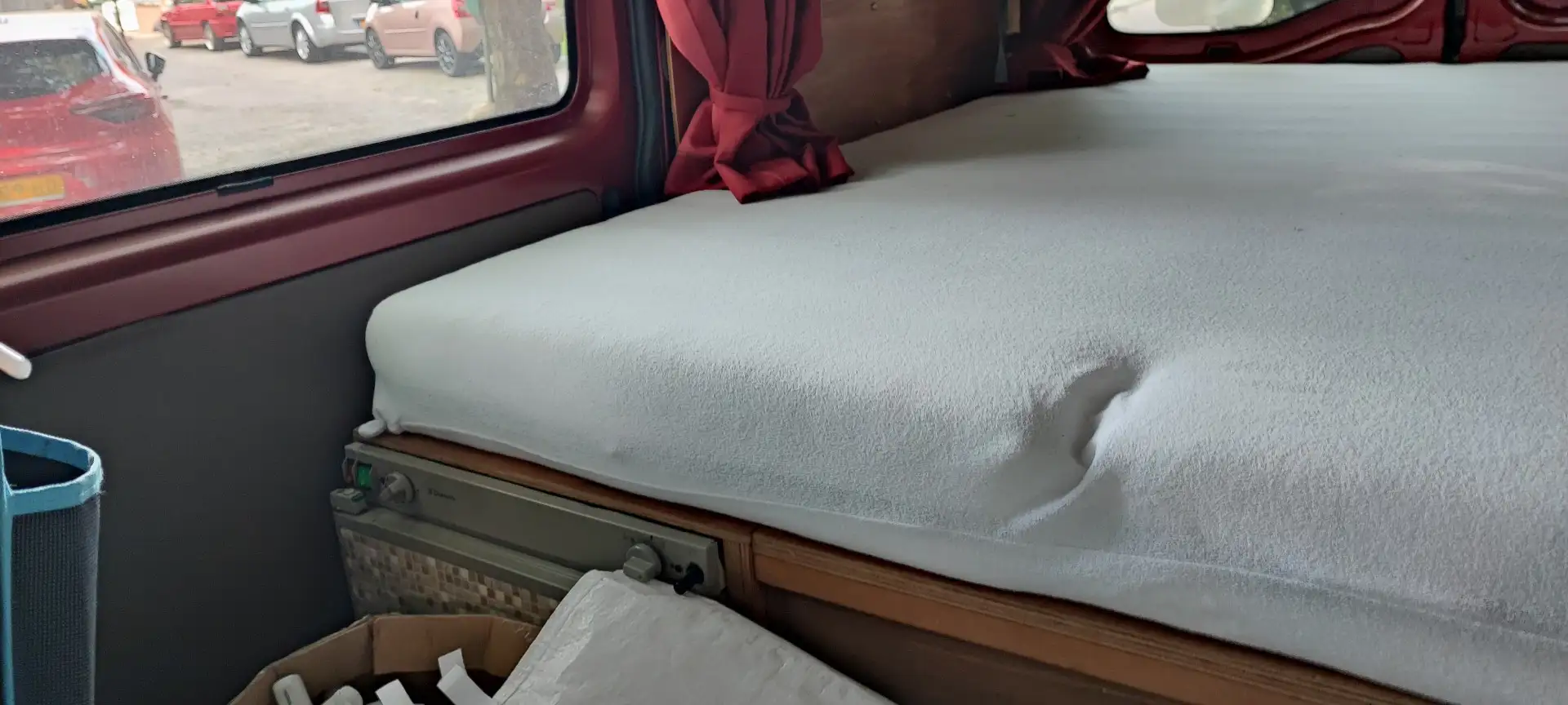 Renault Master camper Red - 2