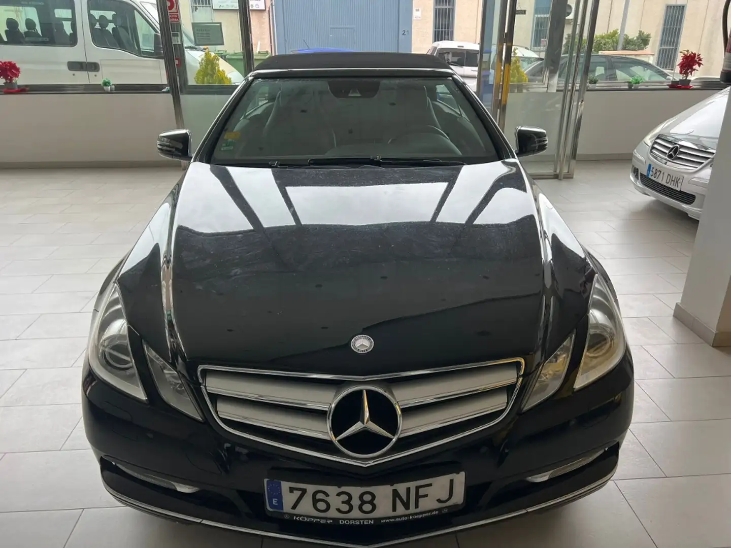Mercedes-Benz E 250 Cabrio 250CDI BE Aut. Negro - 2