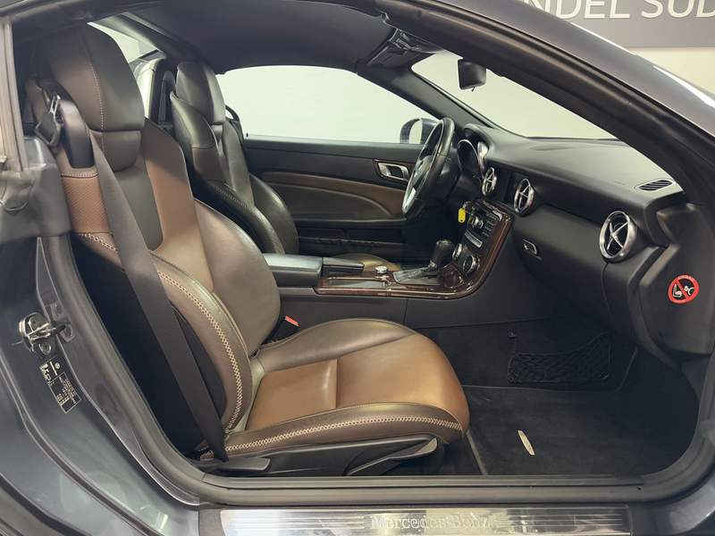 Mercedes-Benz SLK 250 *NAVIGATION*SHZ*LEDER* — photo 12
