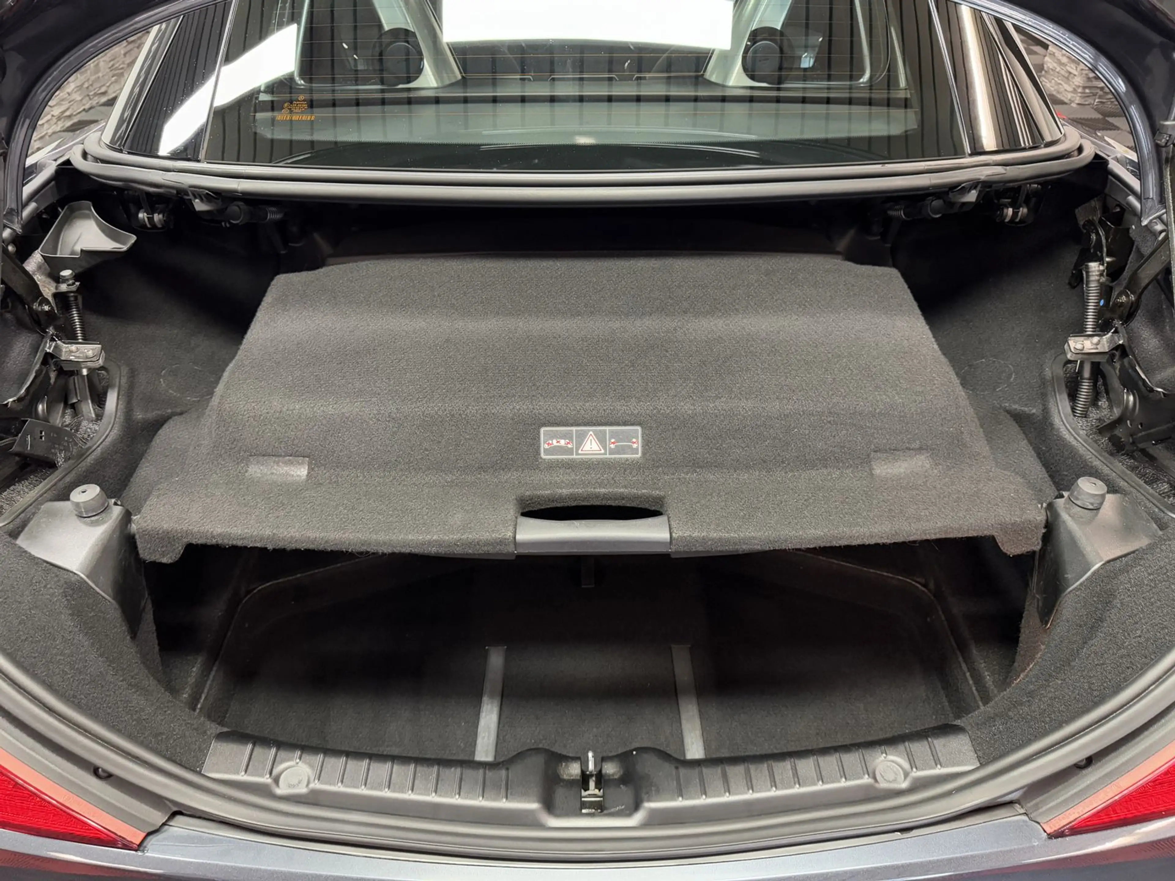 Mercedes-Benz SLK 250 *NAVIGATION*SHZ*LEDER* — photo 14