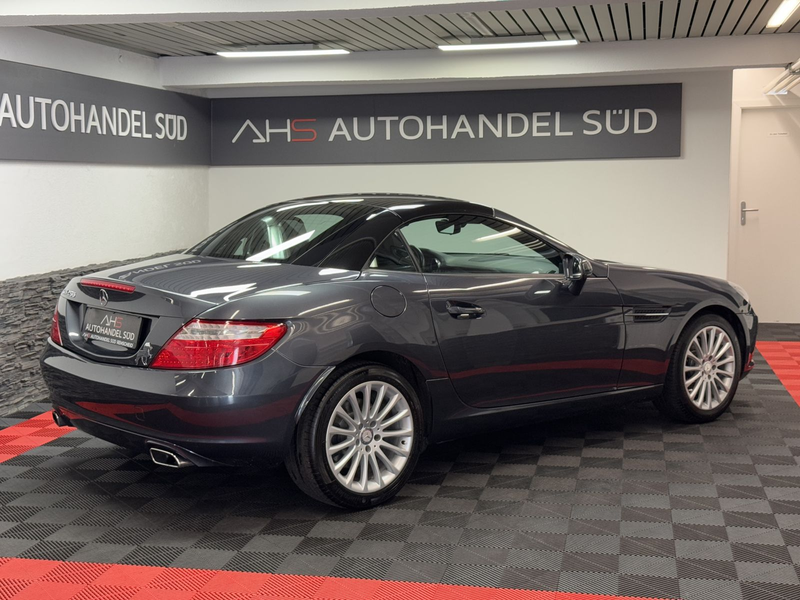 Mercedes-Benz SLK 250 *NAVIGATION*SHZ*LEDER* — photo 8