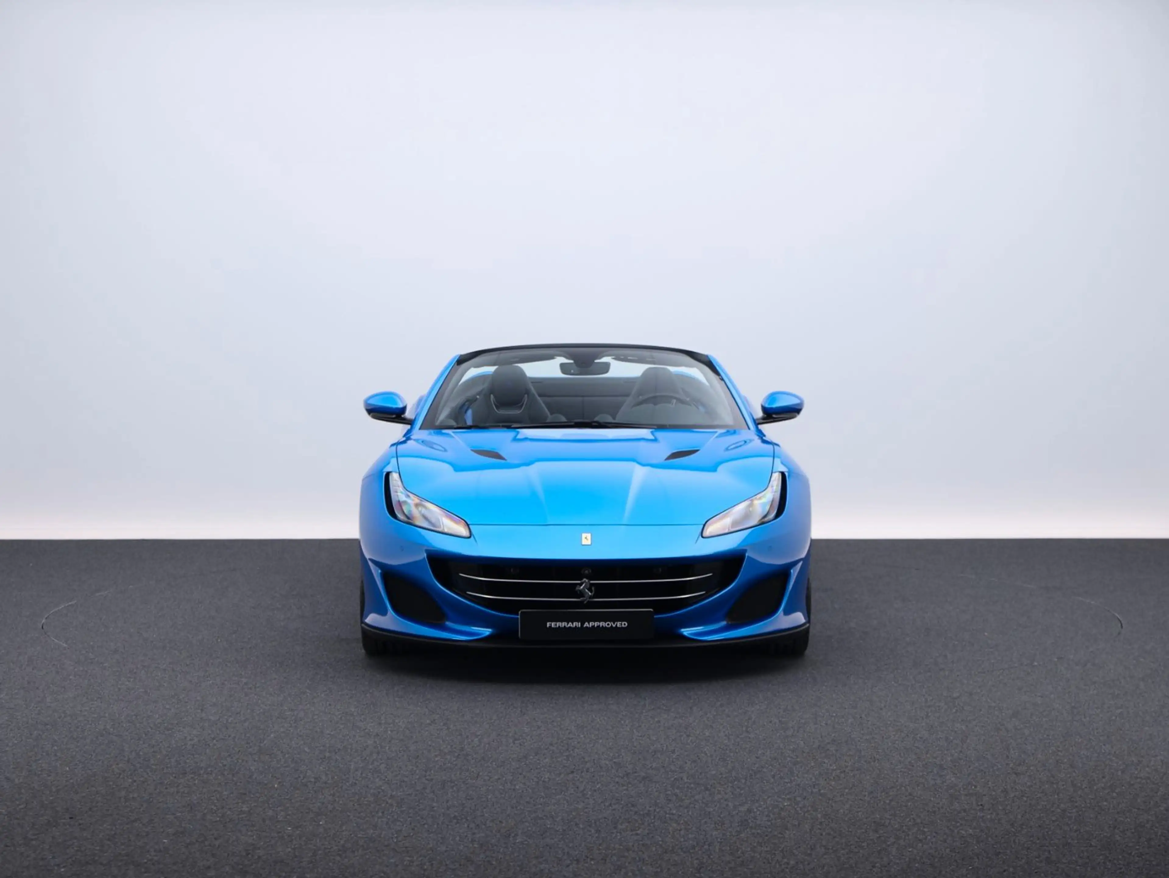 Ferrari Portofino ***Ferrari Frankfurt*** — photo 3