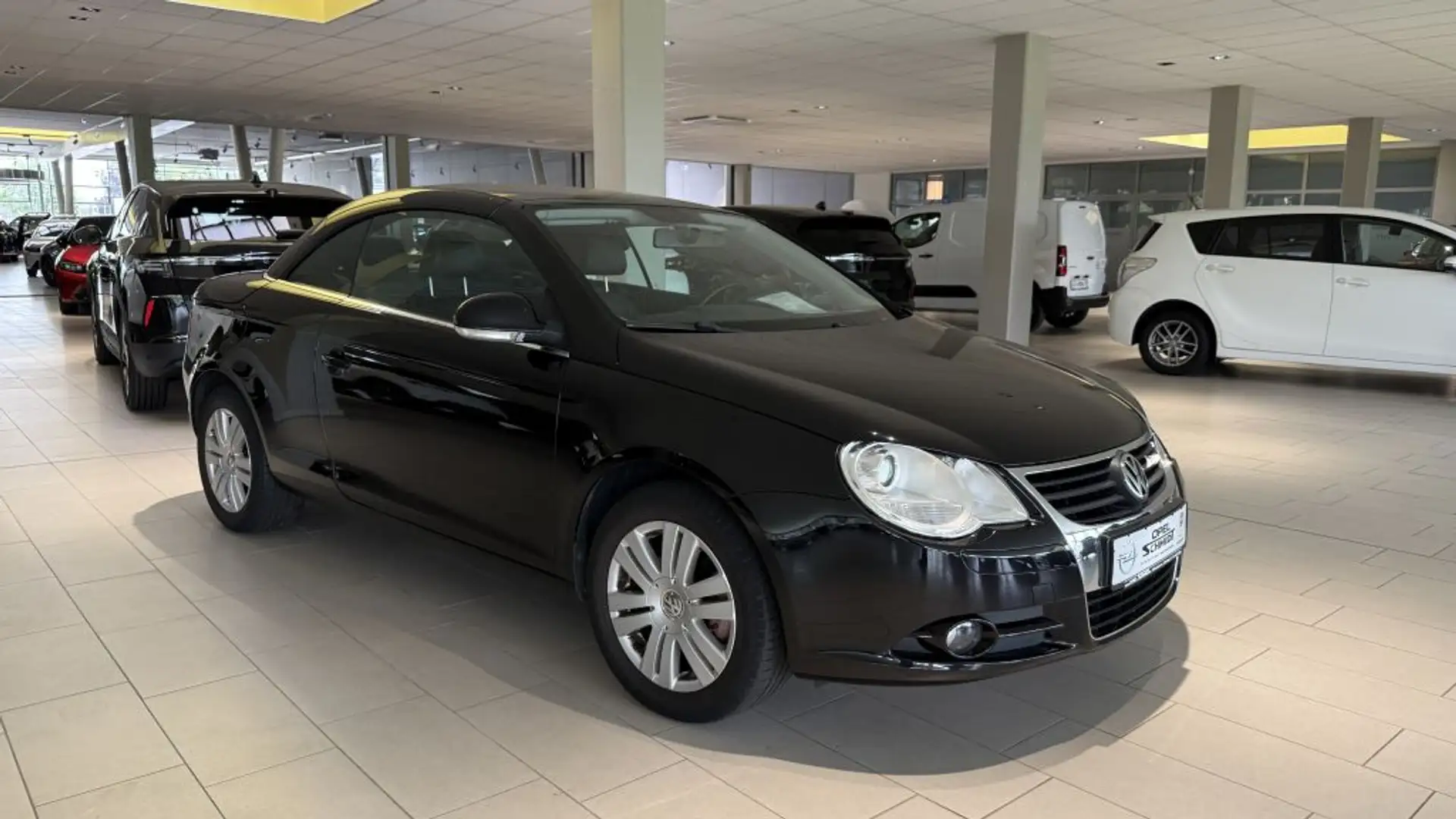 Volkswagen Eos 1.6 FSI Schwarz - 2