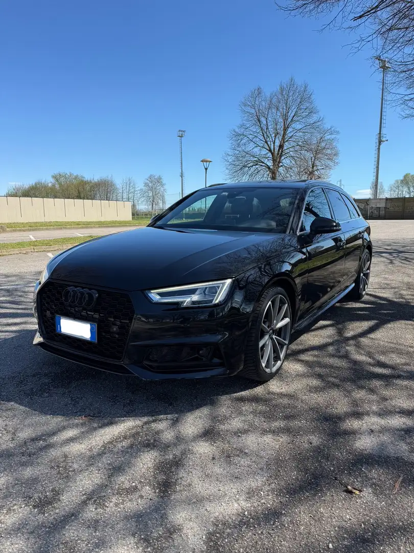 Audi A4 Avant 40 2.0 tdi S-line quattro 190cv s-tronic - 1