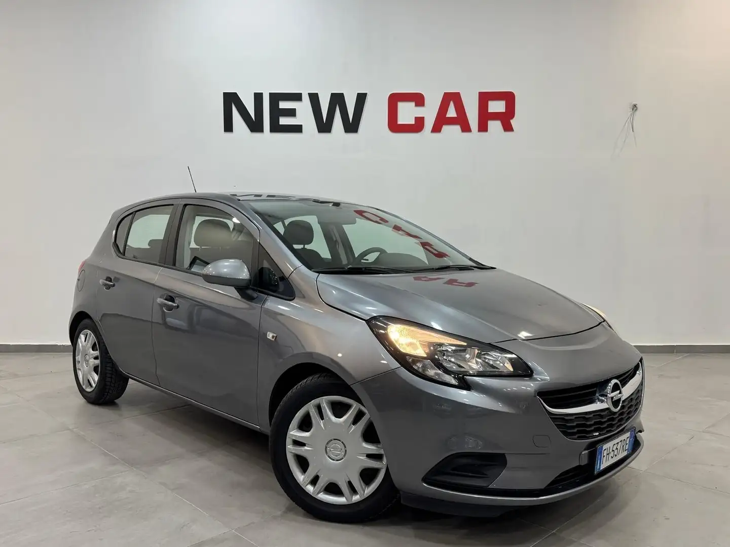 Opel Corsa 1.2 5 porte n-Joy Grijs - 1