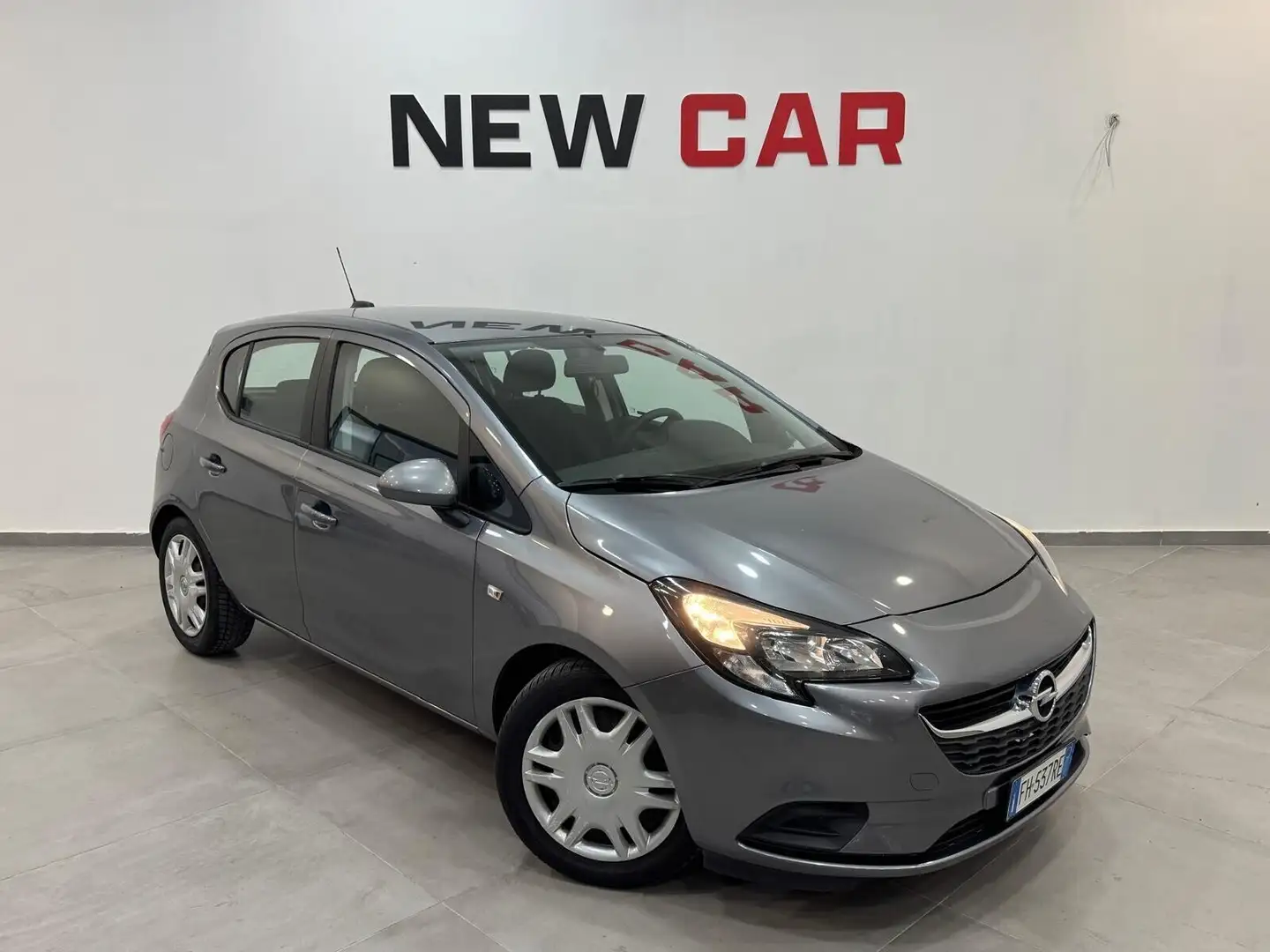 Opel Corsa 1.2 5 porte n-Joy Grijs - 2