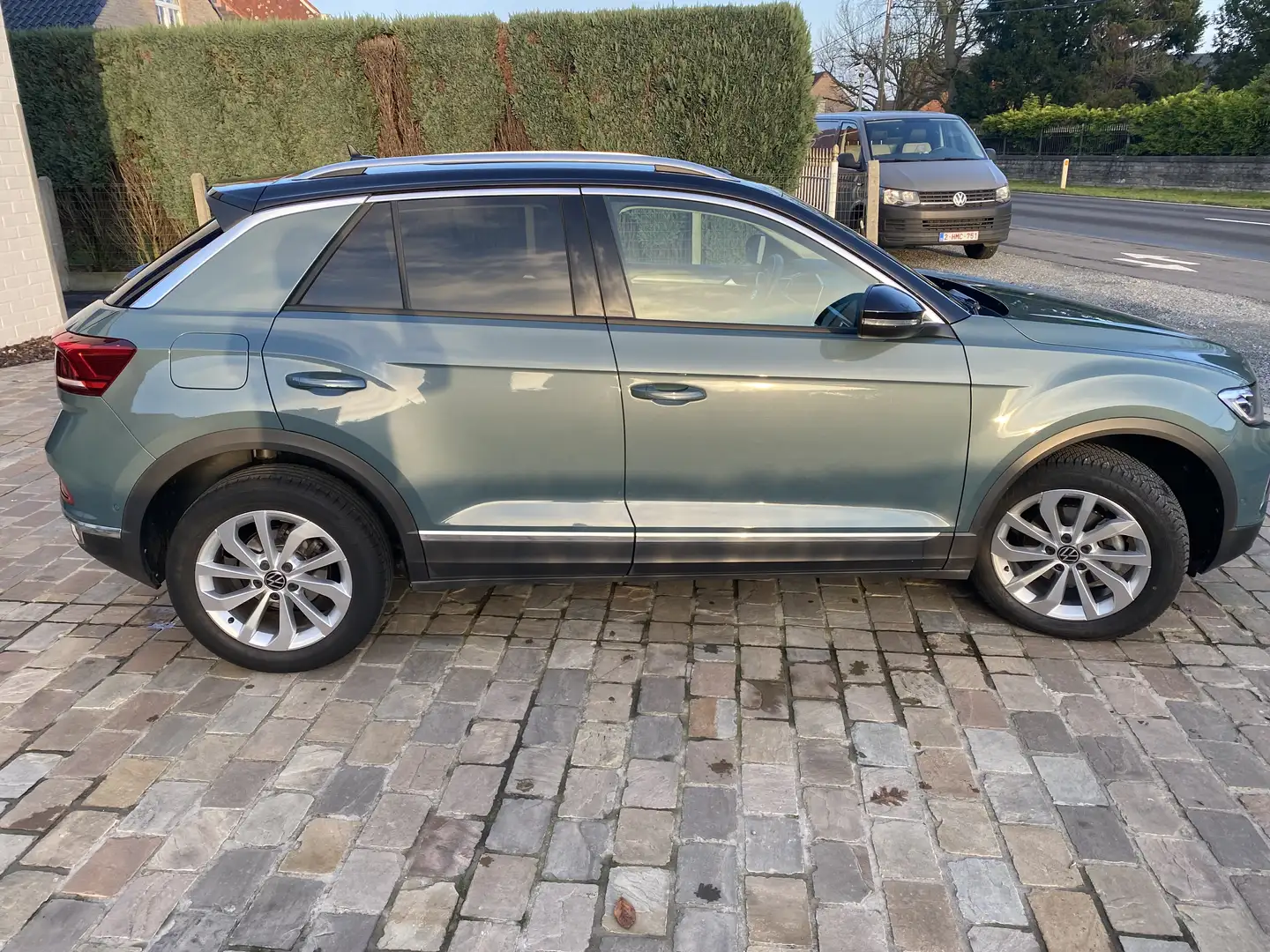 Volkswagen T-Roc 2.0 TDI Highline Gris - 2