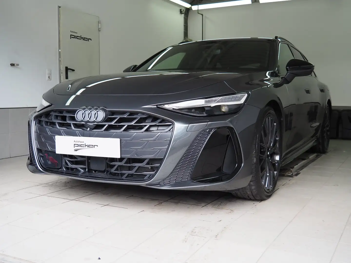 Audi A6 e-hybrid quattro 270 kW Grau - 1