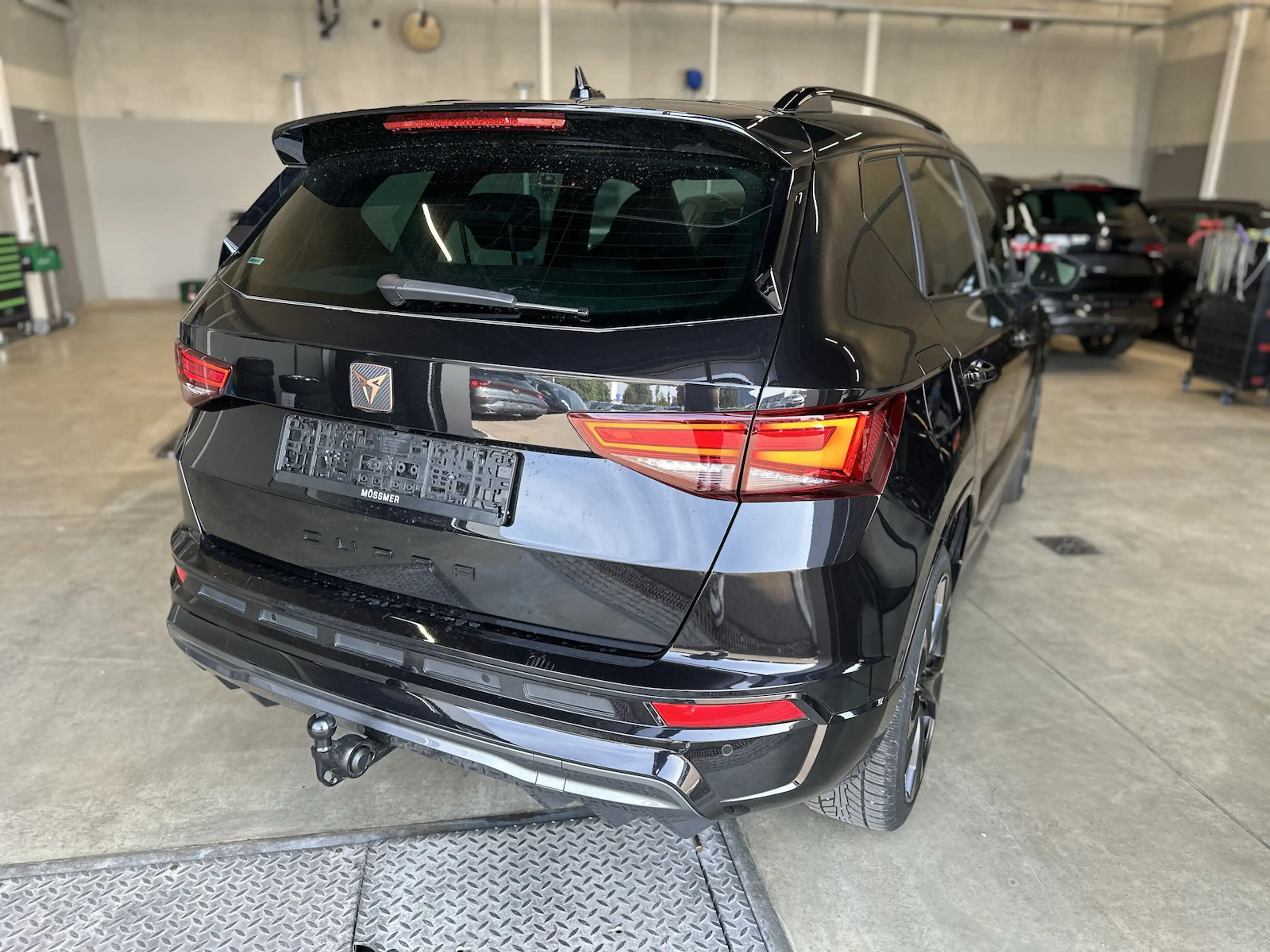 CUPRA Ateca 1,5TSI DSG AHK Assist XL 19´´ PANO — photo 4