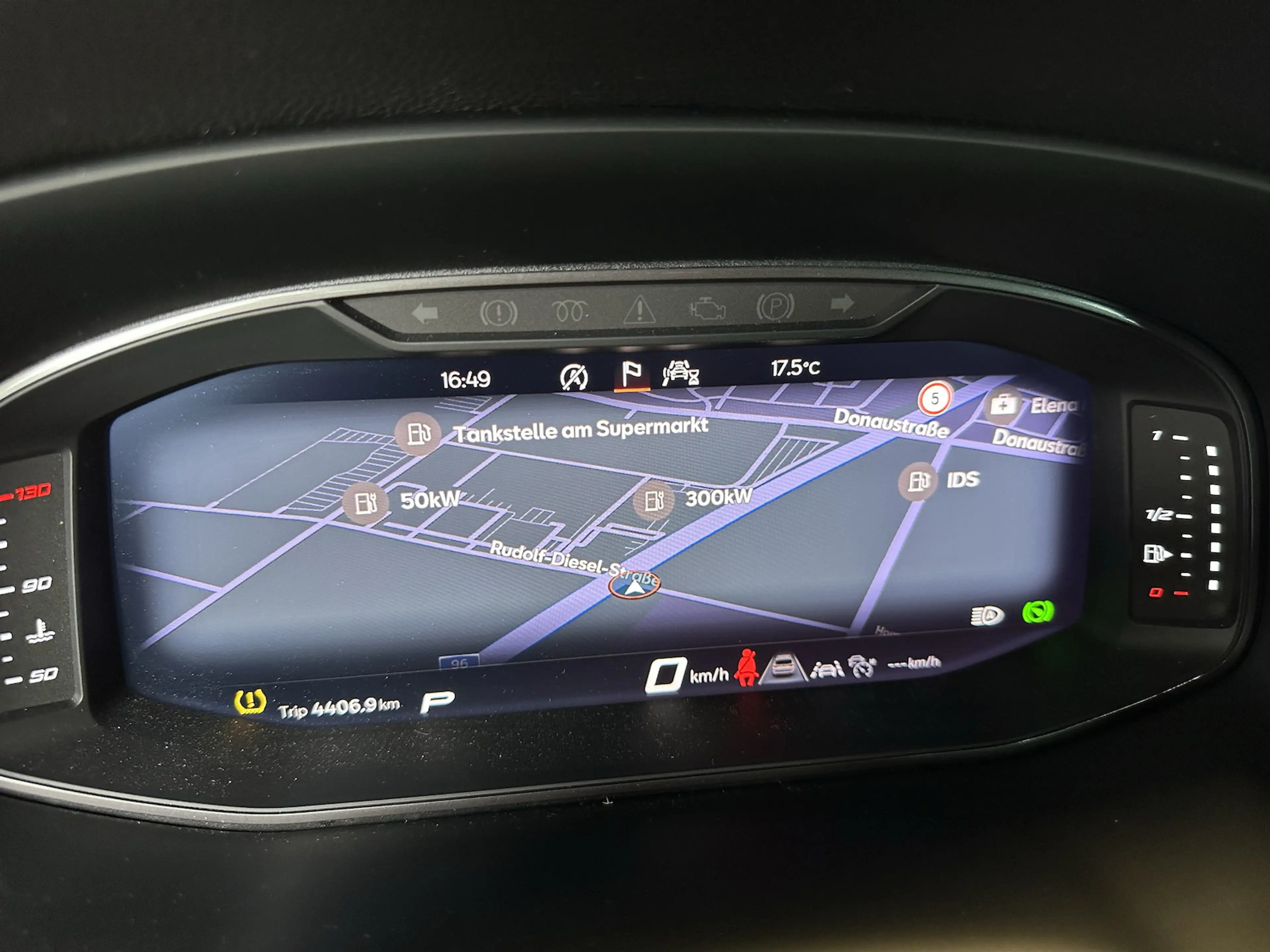 CUPRA Ateca 1,5TSI DSG AHK Assist XL 19´´ PANO — photo 13