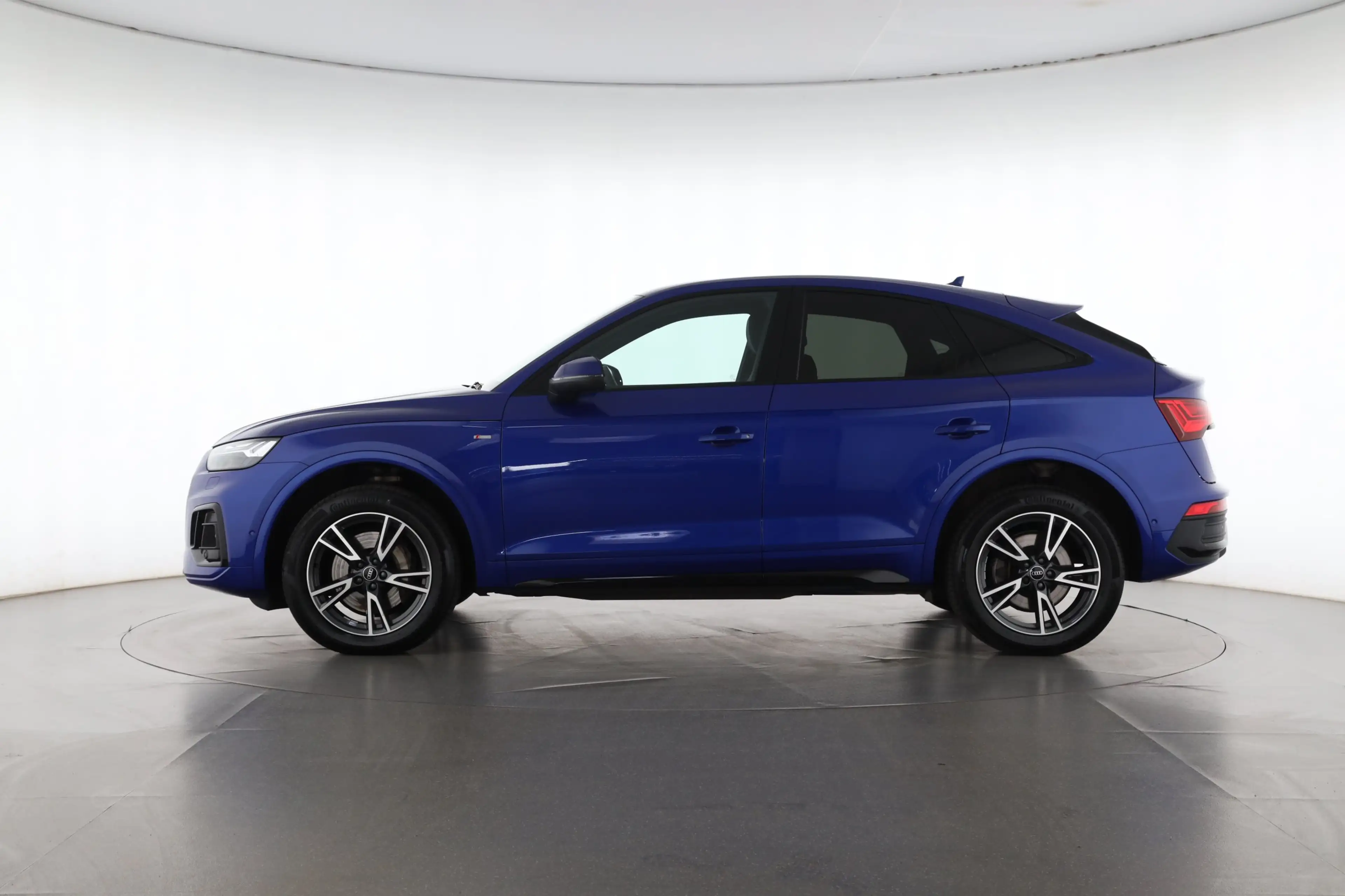 Audi Q5 Sportback 50 TDI quattro tiptr. S line AHK — photo 4