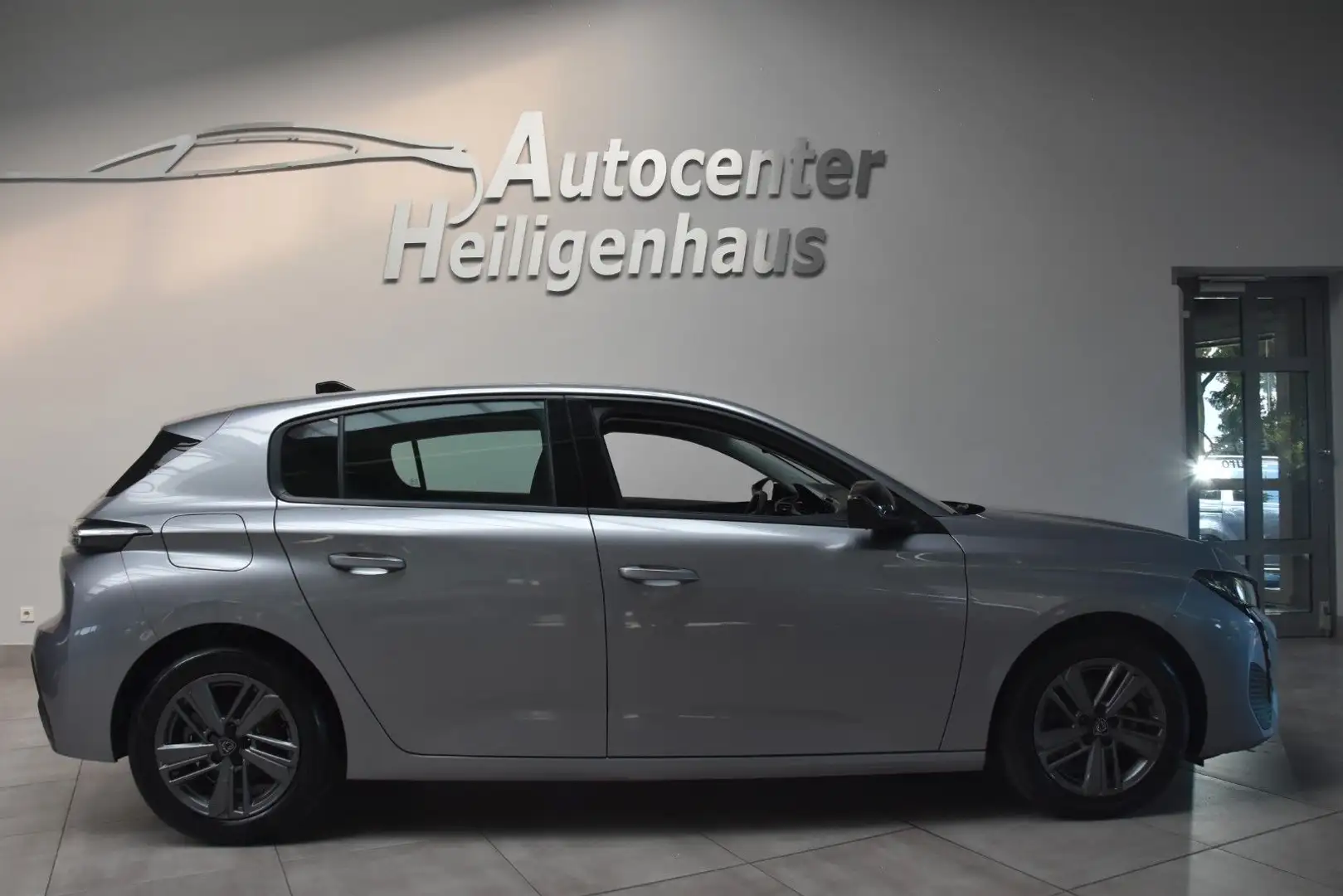 Peugeot 308 Active Pack LED Navi Tempo AssistPack PDC Grau - 2