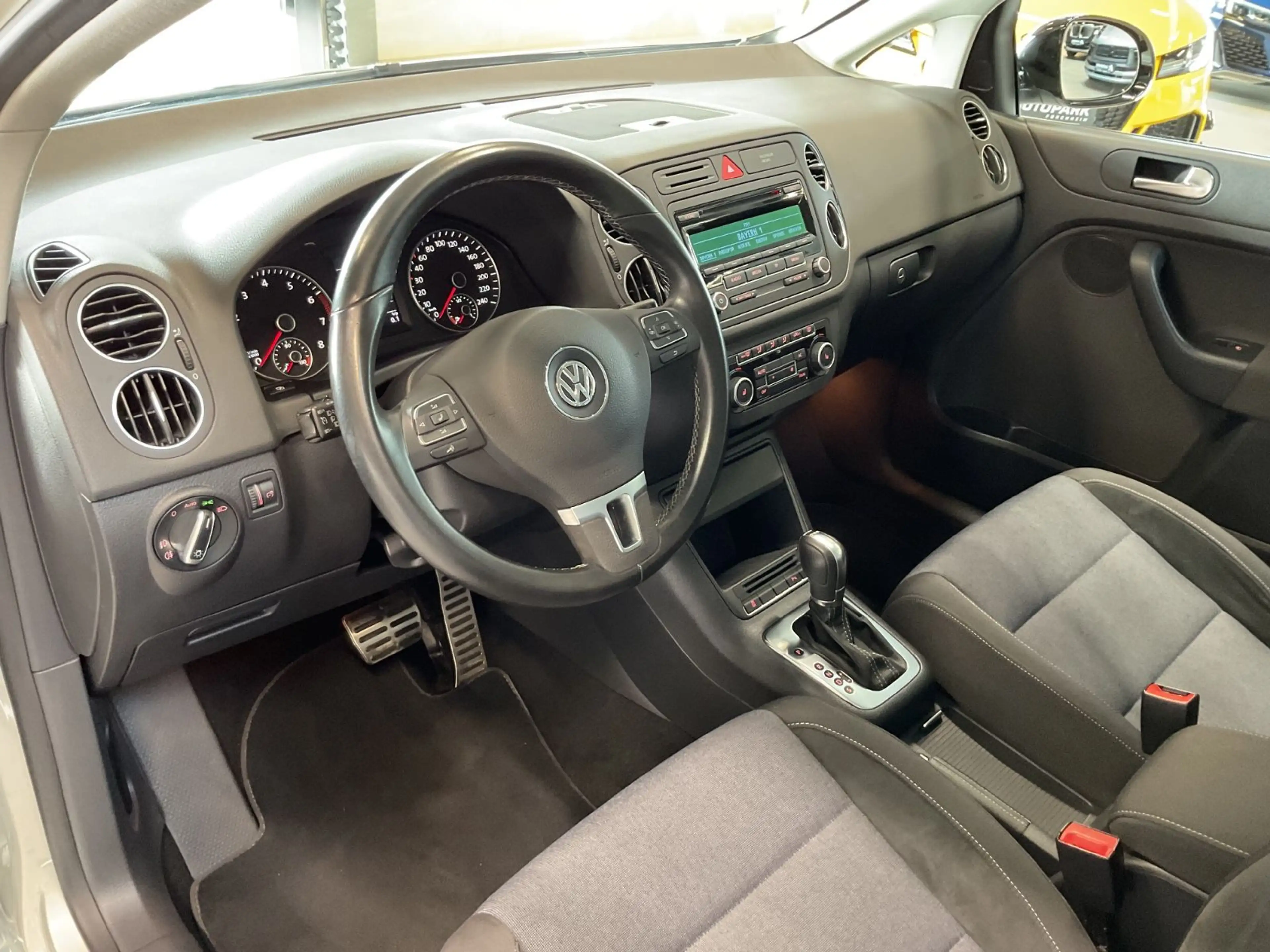 Volkswagen Golf Plus 1.4 TSI Style DSG Climatronic Sitzh. — photo 7