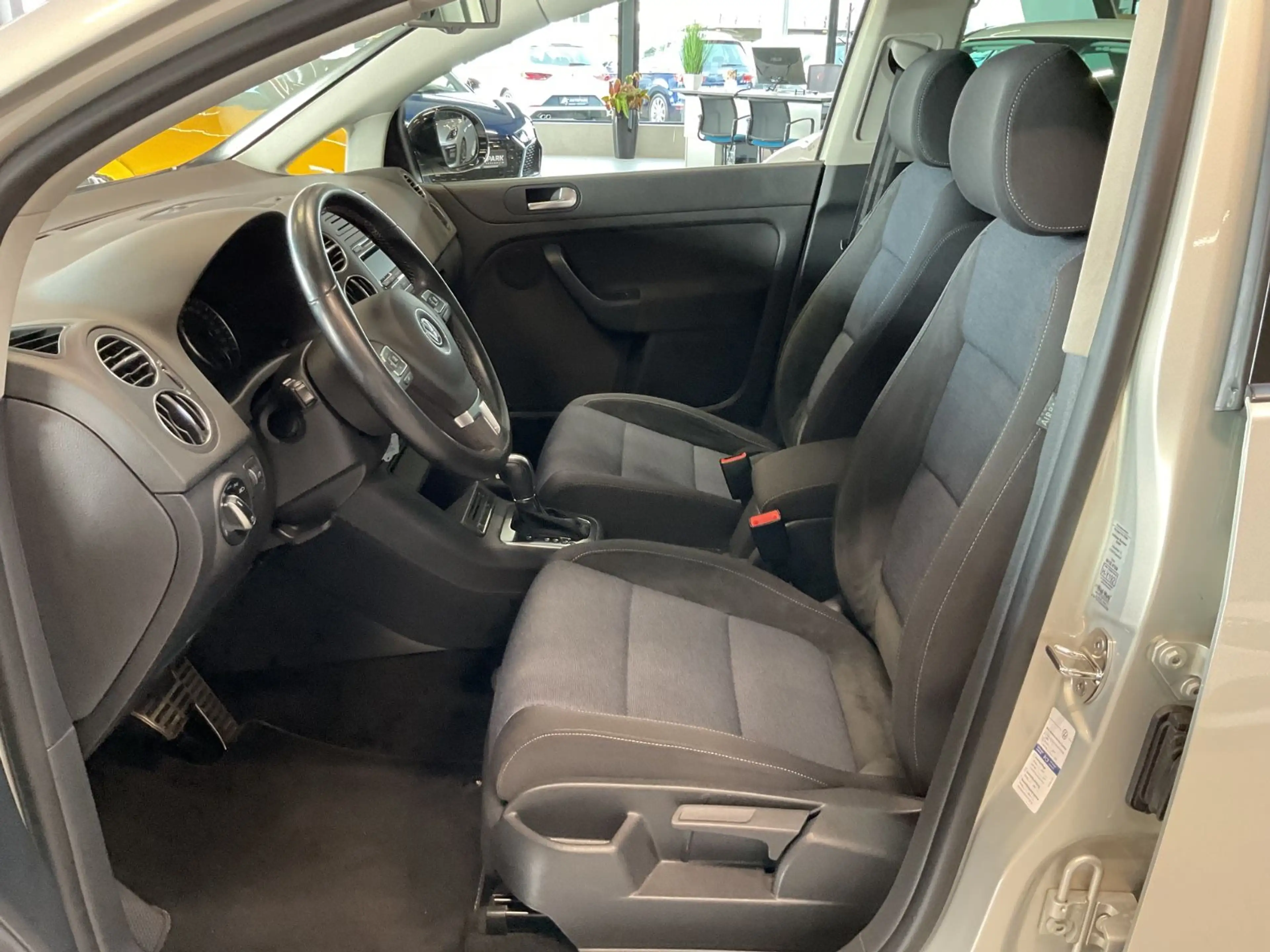 Volkswagen Golf Plus 1.4 TSI Style DSG Climatronic Sitzh. — photo 8