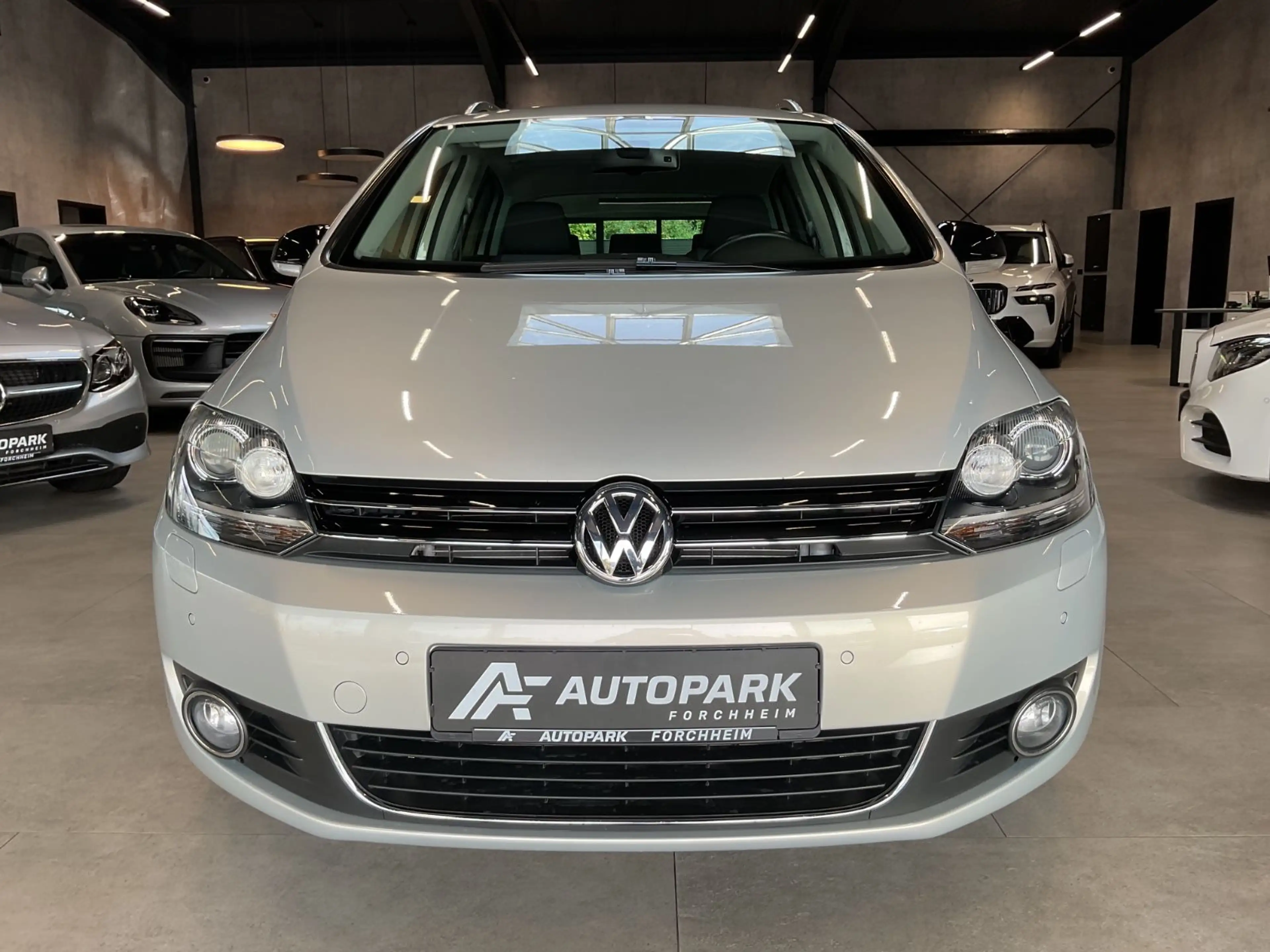 Volkswagen Golf Plus 1.4 TSI Style DSG Climatronic Sitzh. — photo 3