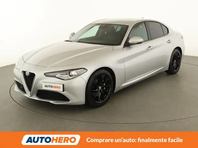 Alfa Romeo Giulia 2.2 JTDM Super Turbodiesel 150 CV