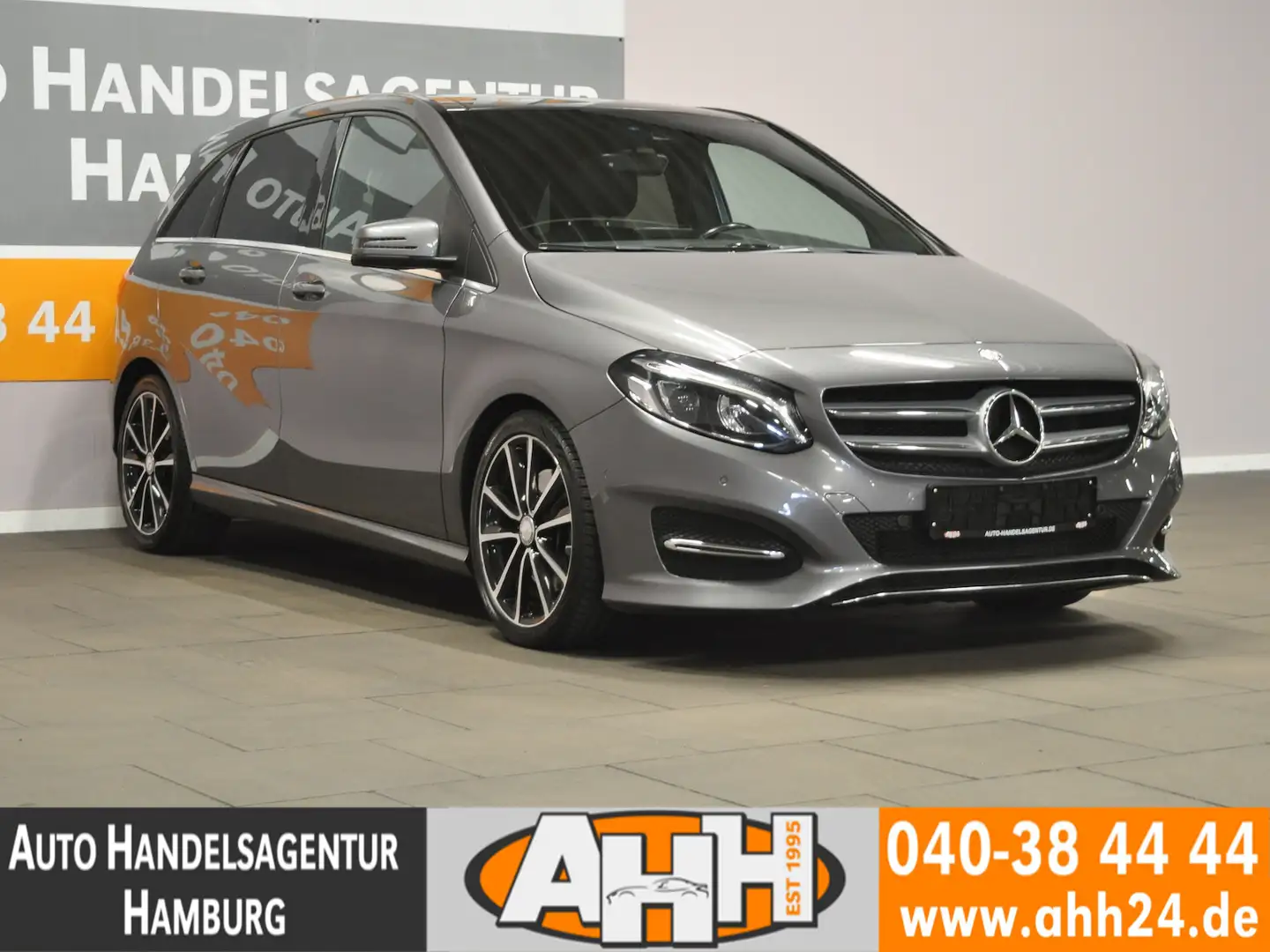 Mercedes-Benz B 250 URBAN EXKLUSIV PANO|LED|NAV|SOUND|KAM|2H!! Gris - 2