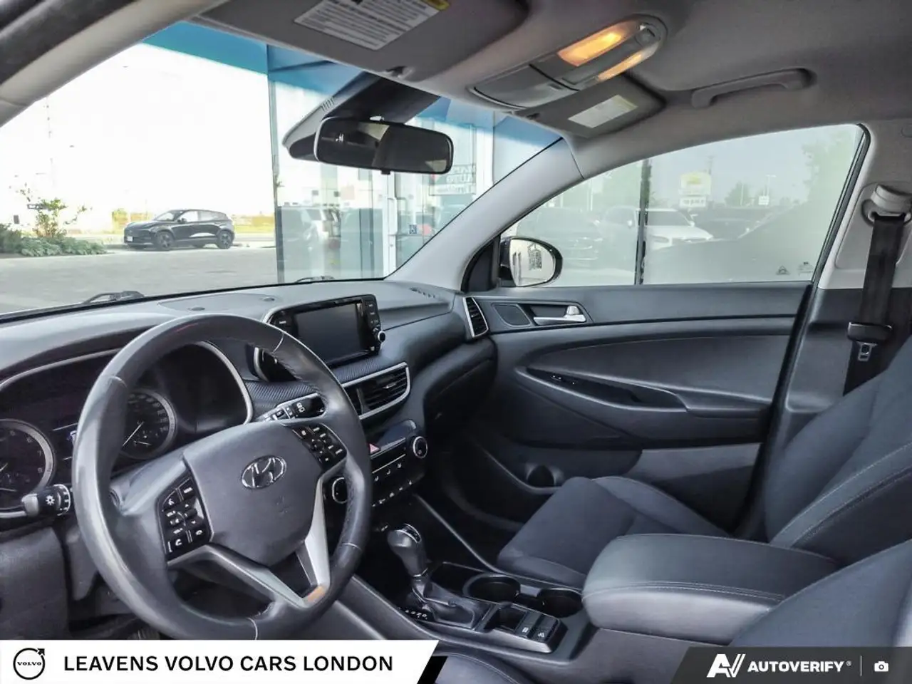 Hyundai TUCSON снимка Hyundai TUCSON