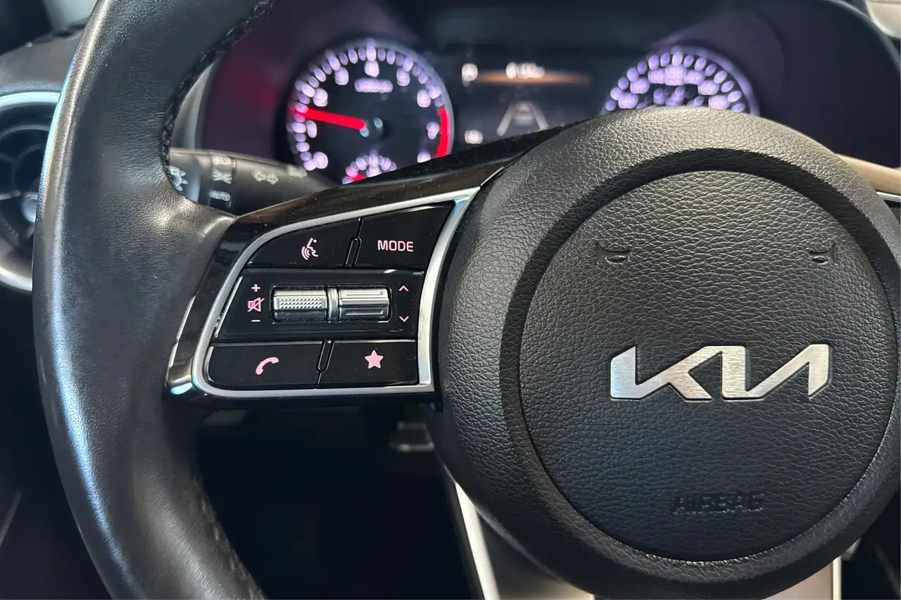 Kia Forte снимка Kia Forte