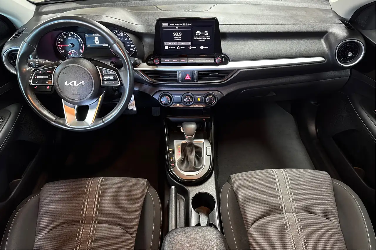 Kia Forte снимка Kia Forte