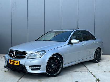 Mercedes-Benz C 350 Avantgarde V6 / AMG / Schuifdak / ILS / NL auto