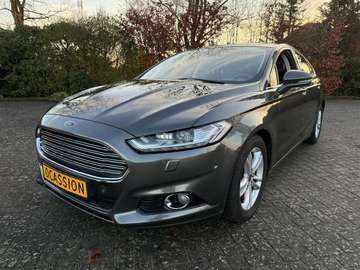 1.5 Titanium Automaat Elektrtrekh/Navi/Addaptive z