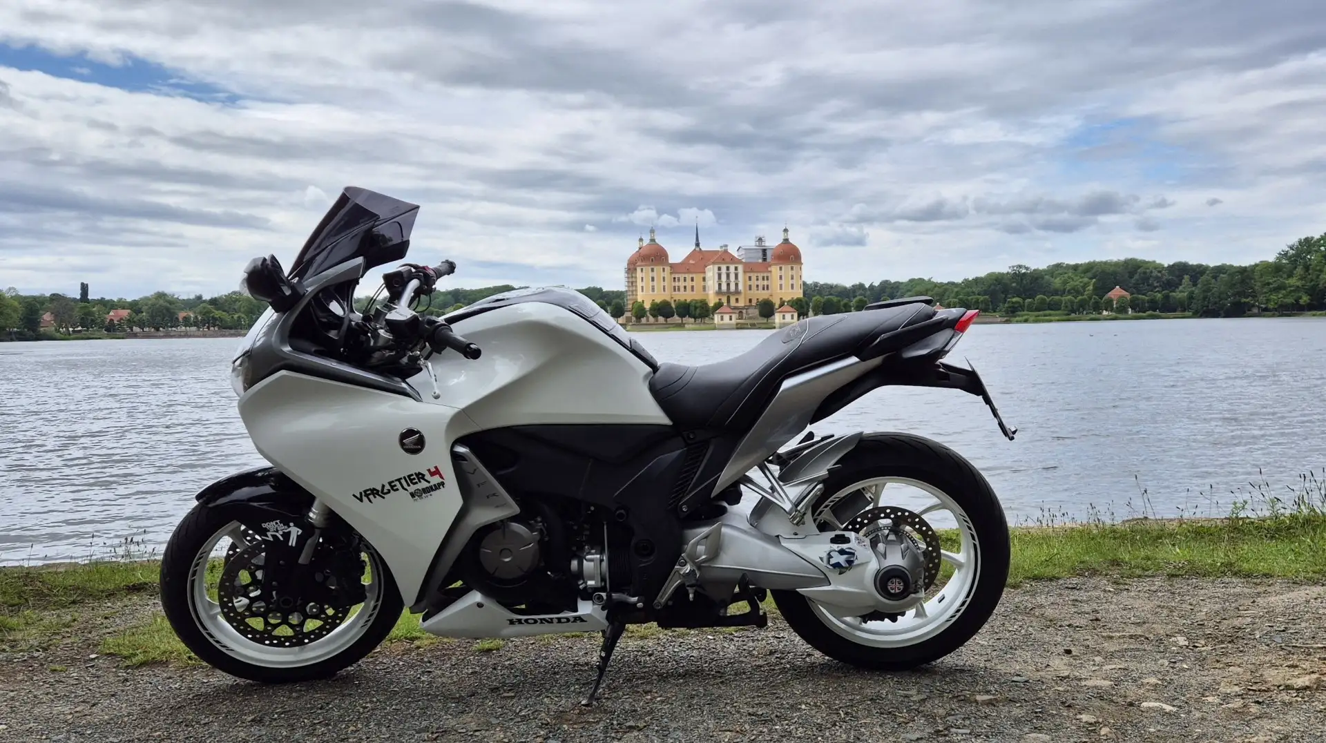 Honda VFR 1200 Bianco - 2