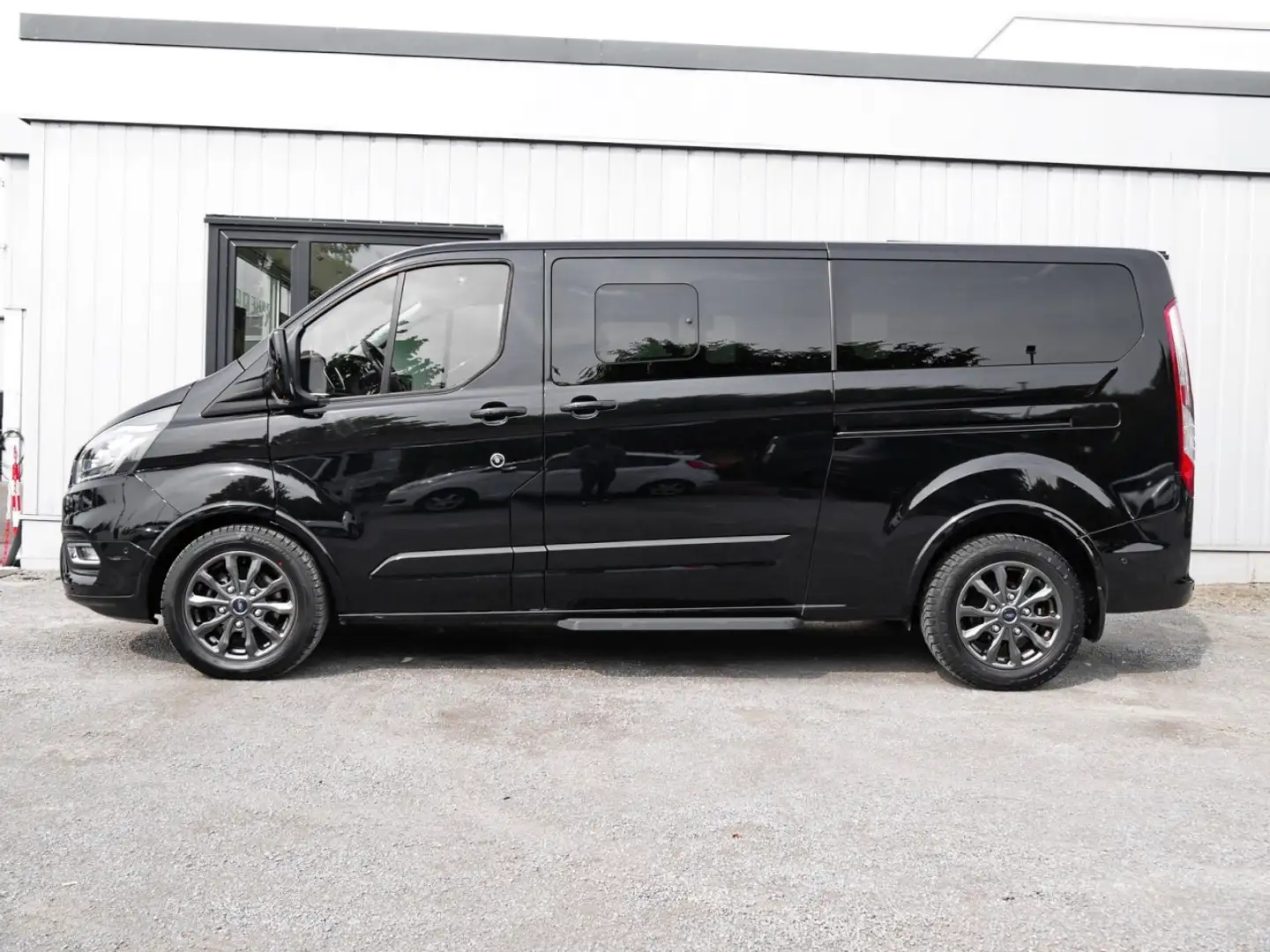 Ford Tourneo Custom Titanium 320L2 Autom.+NAV+Leder Klima Navi Leder Schwarz - 2
